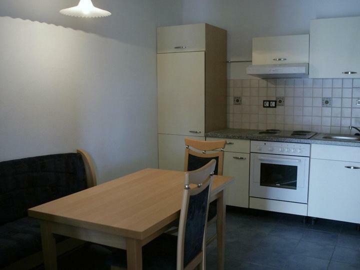 Apartments Mali Raj Dolenci Luaran gambar