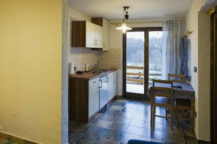 Apartments Mali Raj Dolenci Luaran gambar